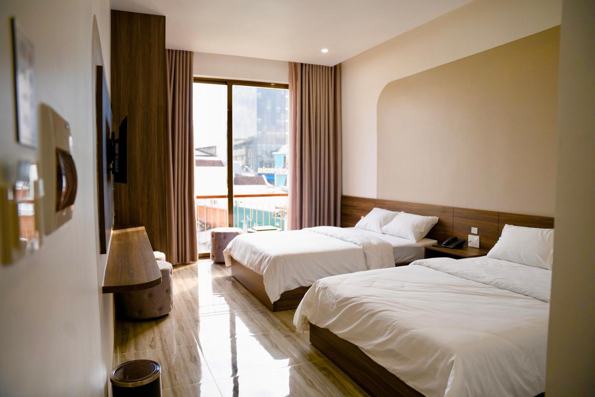 Tuyet Suong Hotel Quảng Ngãi Extérieur photo