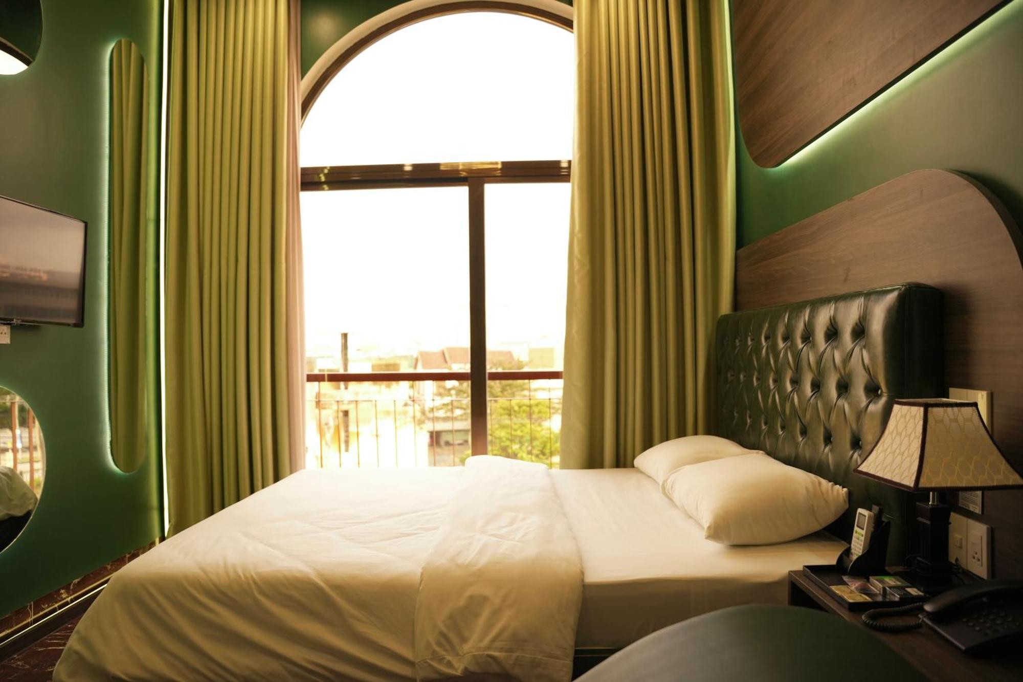Tuyet Suong Hotel Quảng Ngãi Extérieur photo
